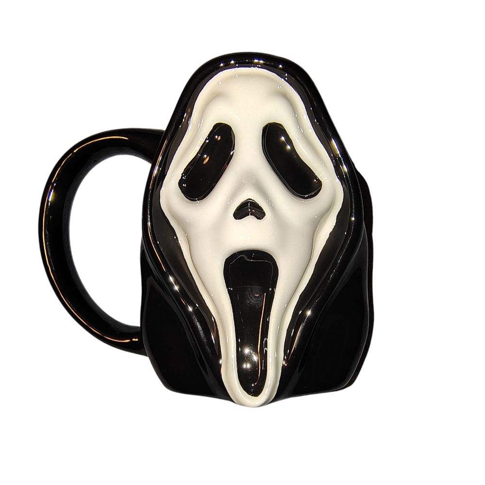 New Never Used Bioworld Black and White Scream  Ghost Face Ceramic Coffee Mug